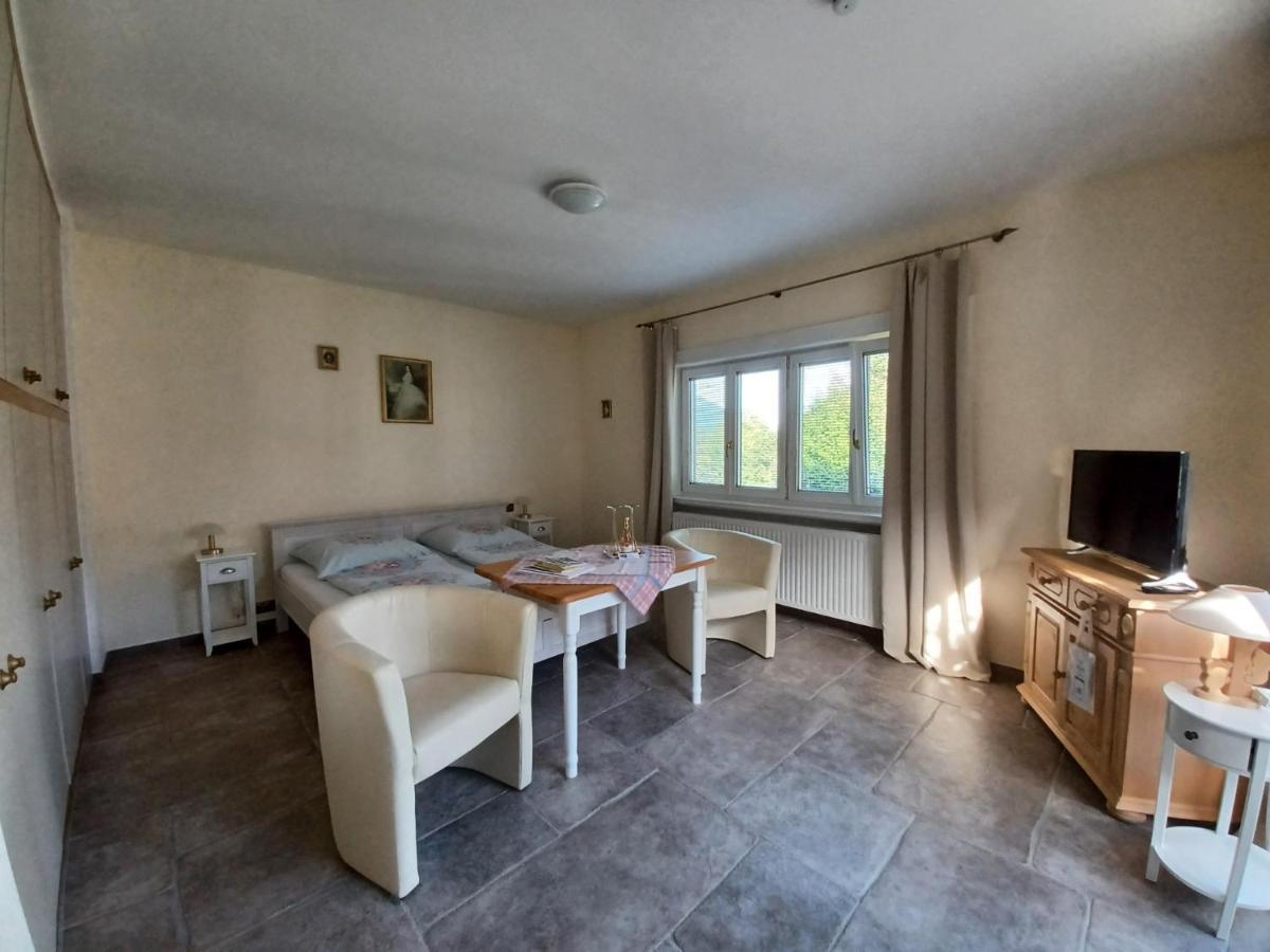 באד אישל Villa Romy Mit 3 Gaestezimmer מראה חיצוני תמונה